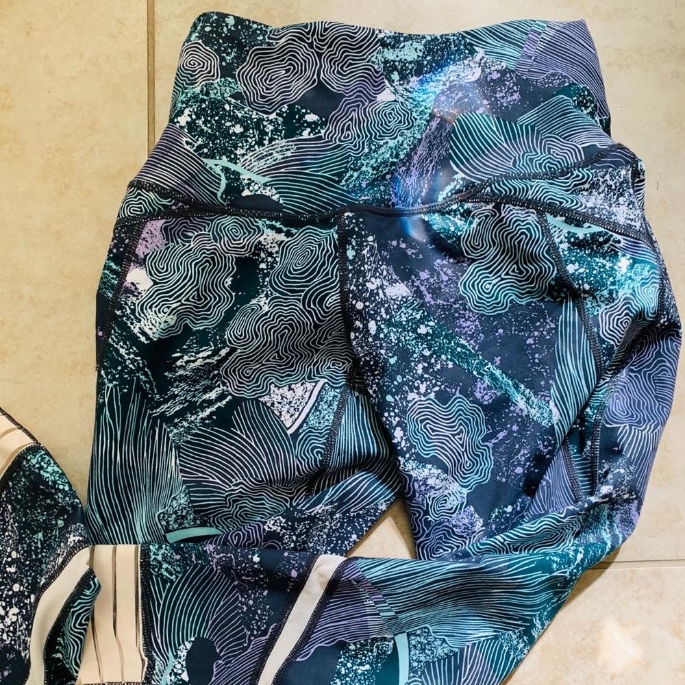 Zella crop leggings- small.